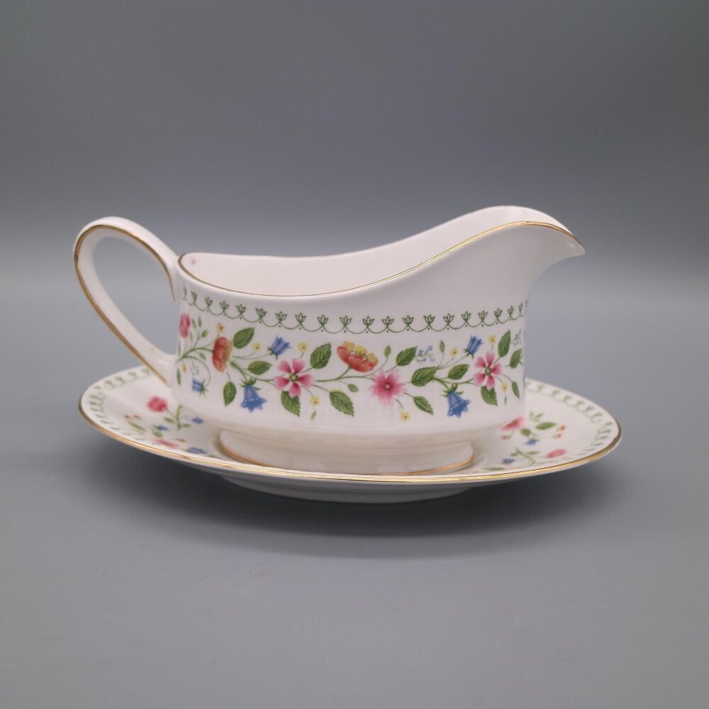 Paragon Anastasia Pattern Replacement Gravy Boat and Saucer | Multifloral Border